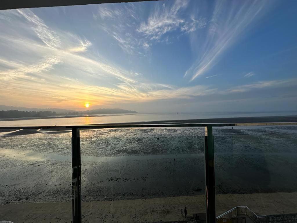 Kuantan Imperium Seaview Cityview By Avenzee Exterior foto